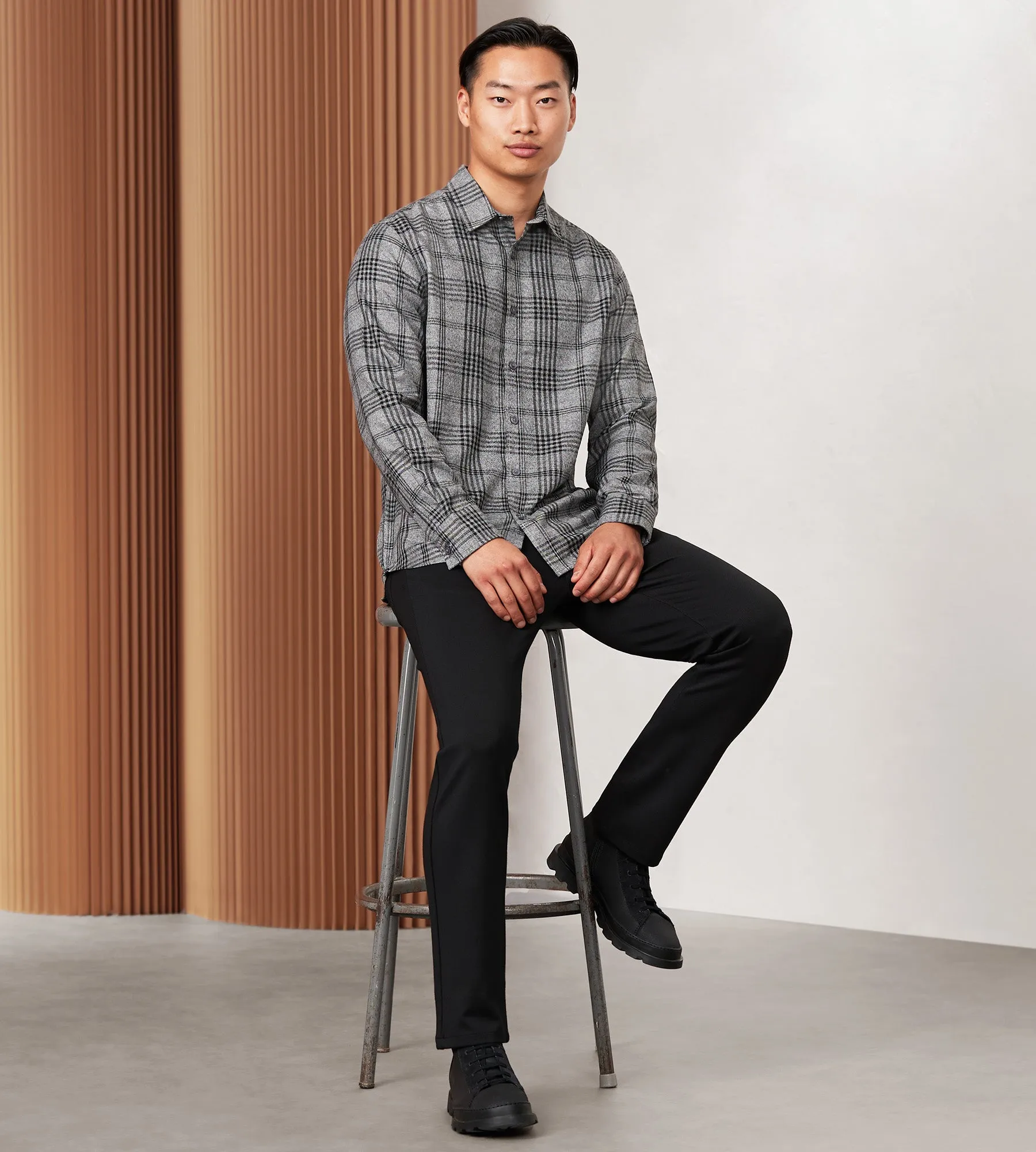 Modern Fit Long Sleeve Rayon Flannel Sport Shirt