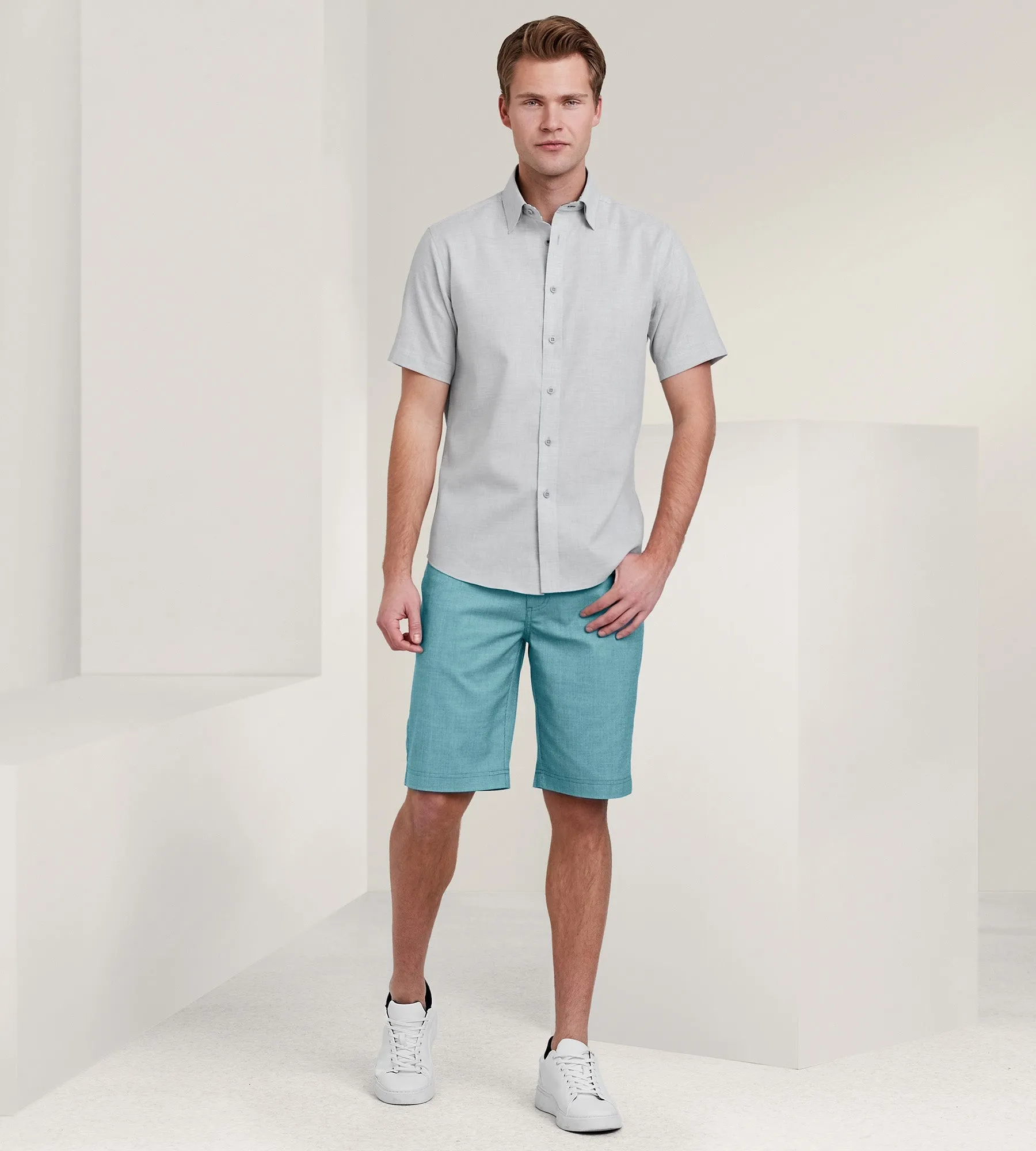 Modern Fit Short Sleeve Textured Linen-Like Solid Sport shirt