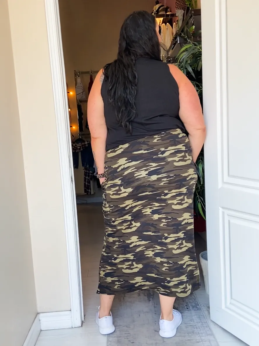 Pietra Plus Size Camo Print Midi Skirt